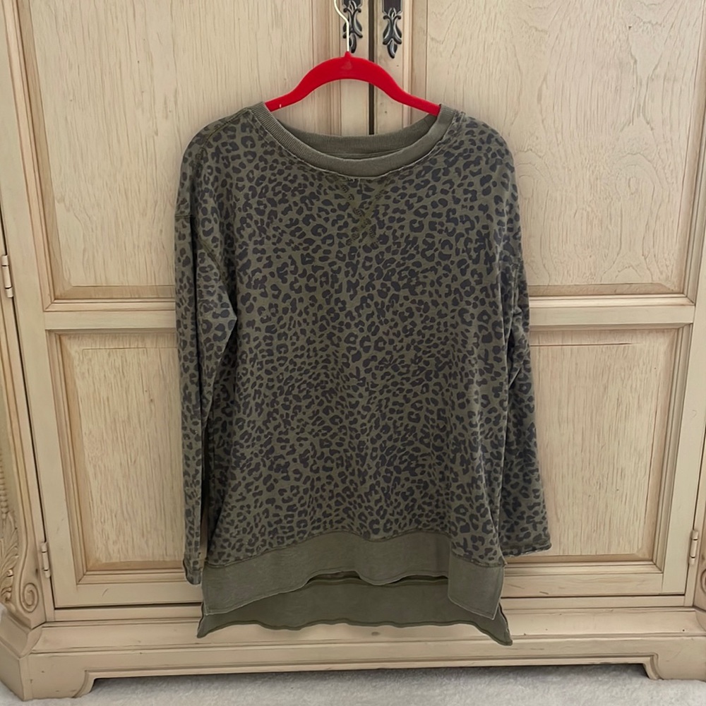 C&C green animal print long sleeve